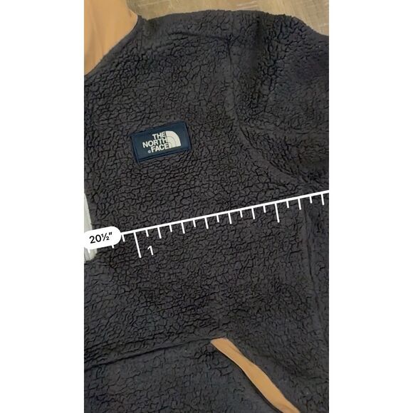 The North Face Campshire Sherpa Fleece Pull Over Sweater Size Medium M Dk Grey - Picture 9 of 9